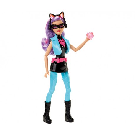 BARBIE LADRONA FELINA